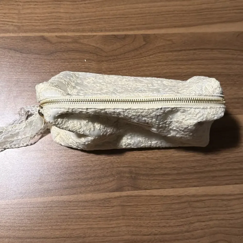 Vince Camuto Ivory Lace Makeup Bag Cosmetic Pouch Zipper Clutch Travel Case